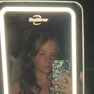 Meet your Posher, Saige